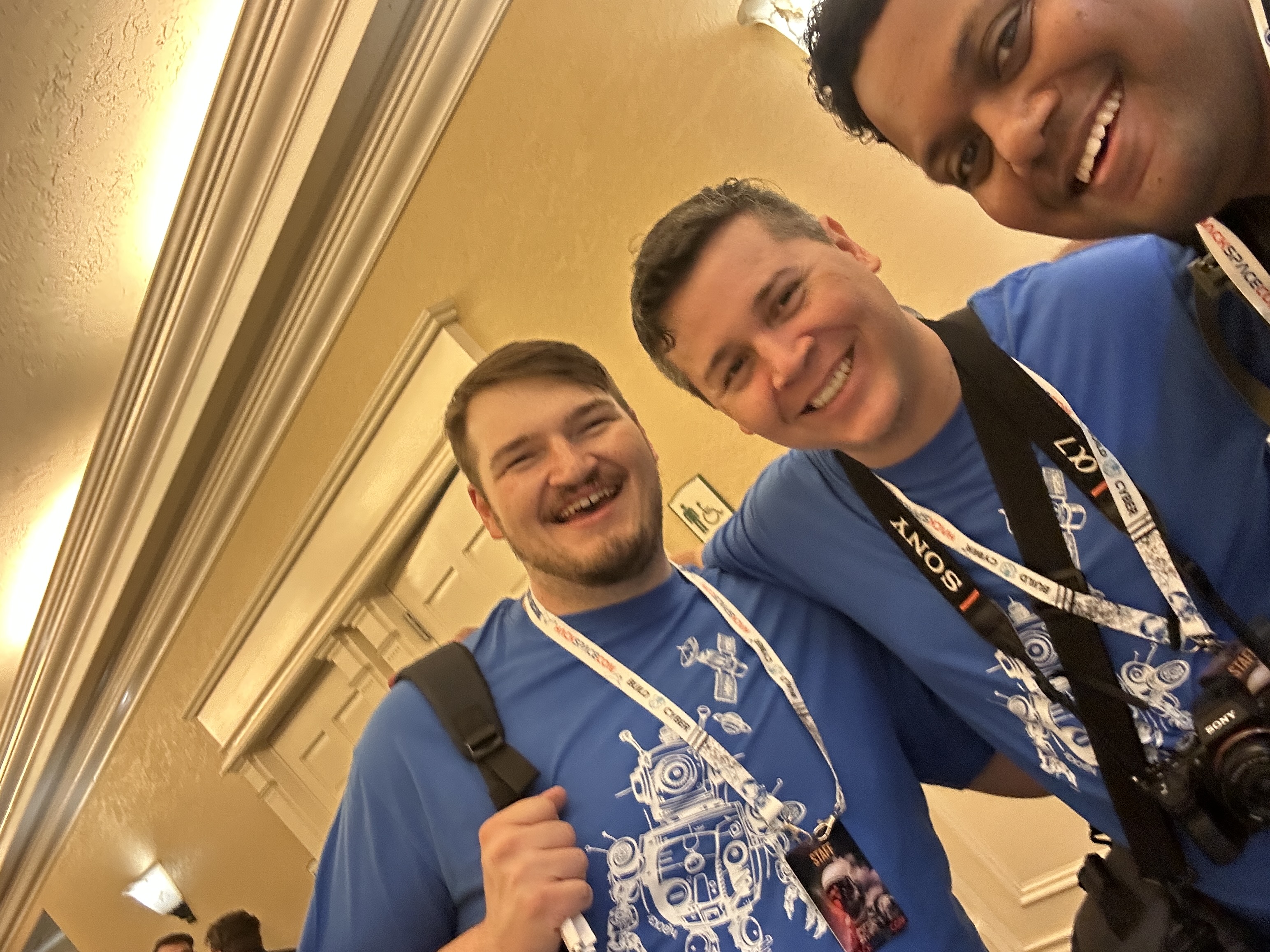 HackSpaceCon 2025 - selfie with the crew
